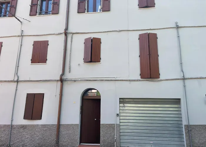 Piccolo Locale Riale 24h *